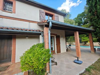 Maison - 147 m² - 7 pièces