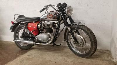 Bsa Lightning 650 bsa rouge 0650 539