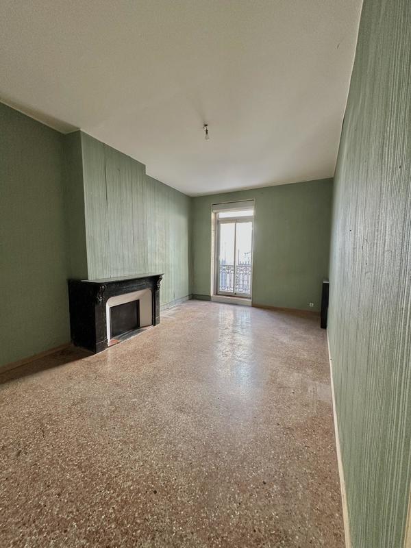 Appartement - 100 m² - 4 pièces