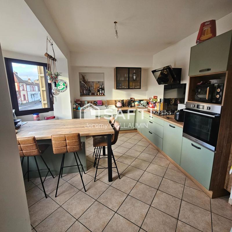 Maison - 180 m² - 6 pièces