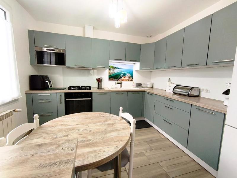 Maison - 87 m² - 4 pièces