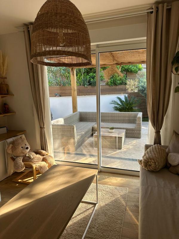 Maison - 67 m² - 3 pièces