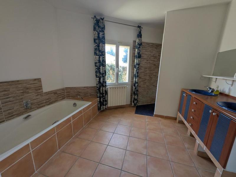 Villa - 153 m² - 3 pièces