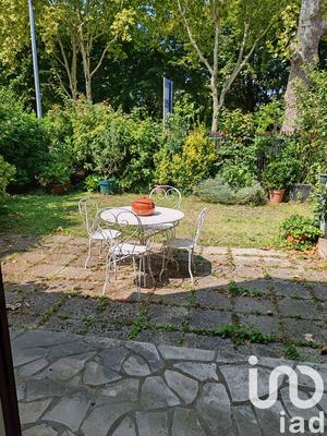 Maison - 83 m² - 3 pièces