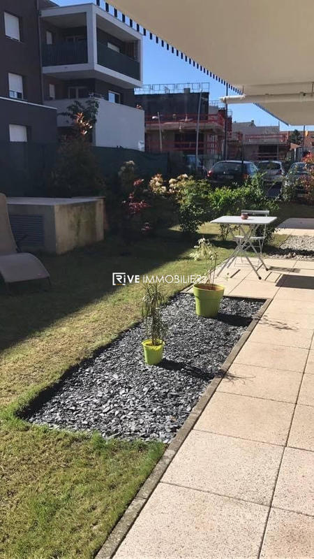 Bureau - 18 m² - 4 pièces