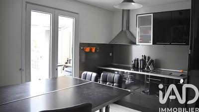 Maison - 120 m² - 6 pièces