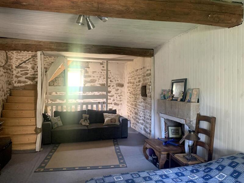 Maison - 251 m² - 8 pièces