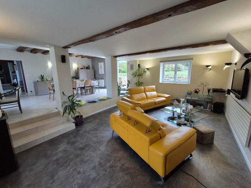 Maison - 173 m² - 6 pièces