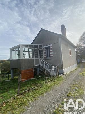 Maison - 85 m² - 3 pièces