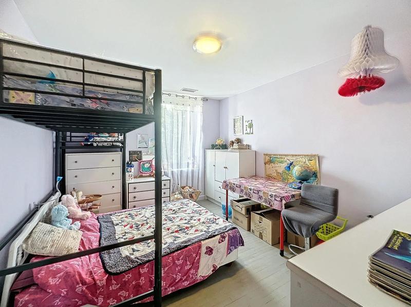 Appartement - 175 m² - 6 pièces