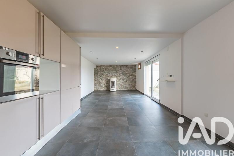 Maison - 143 m² - 6 pièces