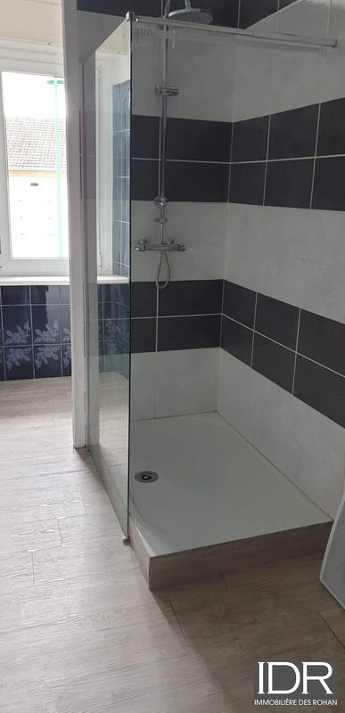 Appartement - 108 m² - 5 pièces