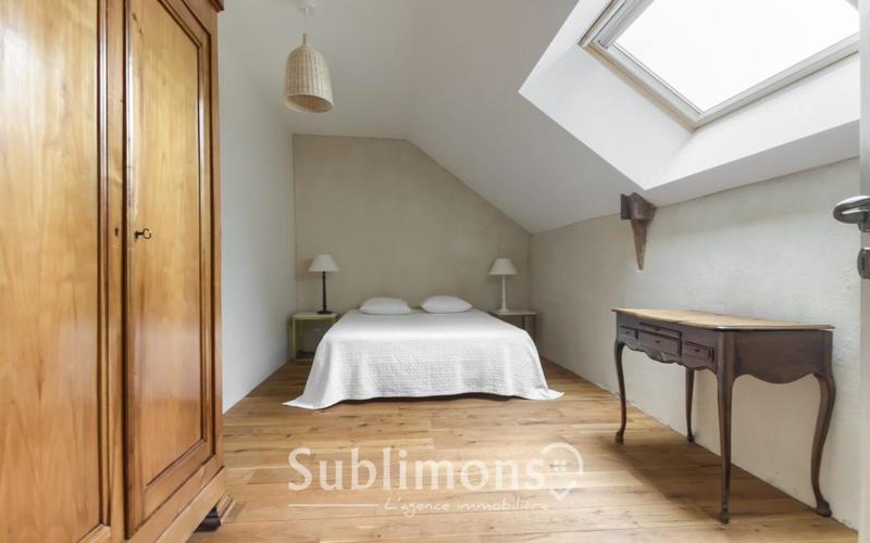 Longère - 258 m² - 8 pièces