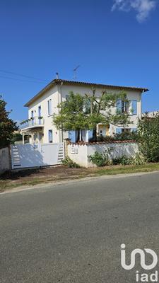 Maison - 215 m² - 7 pièces