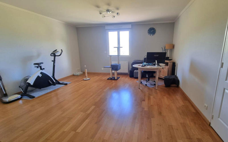 Maison - 196 m² - 6 pièces