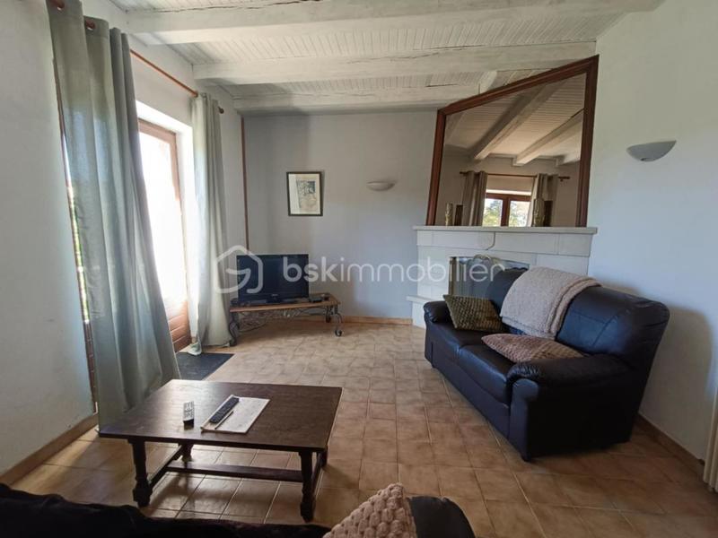 Maison en pierre - 132 m² - 6 pièces