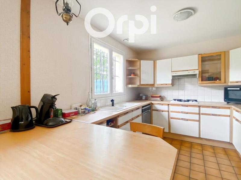 Maison - 135 m² - 7 pièces