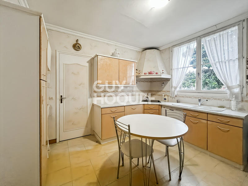 Maison - 100 m² - 7 pièces