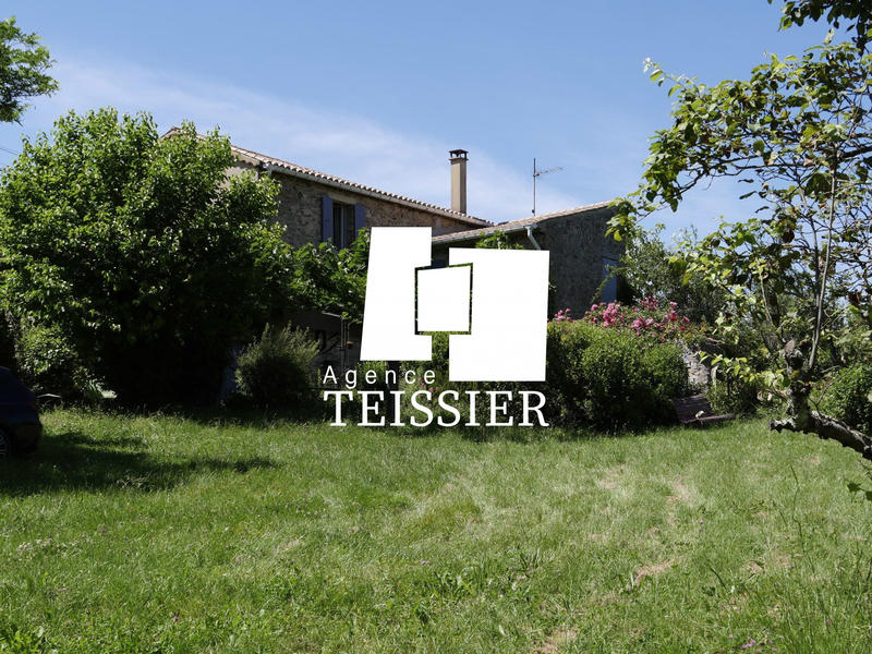 Maison - 120 m² - 4 pièces