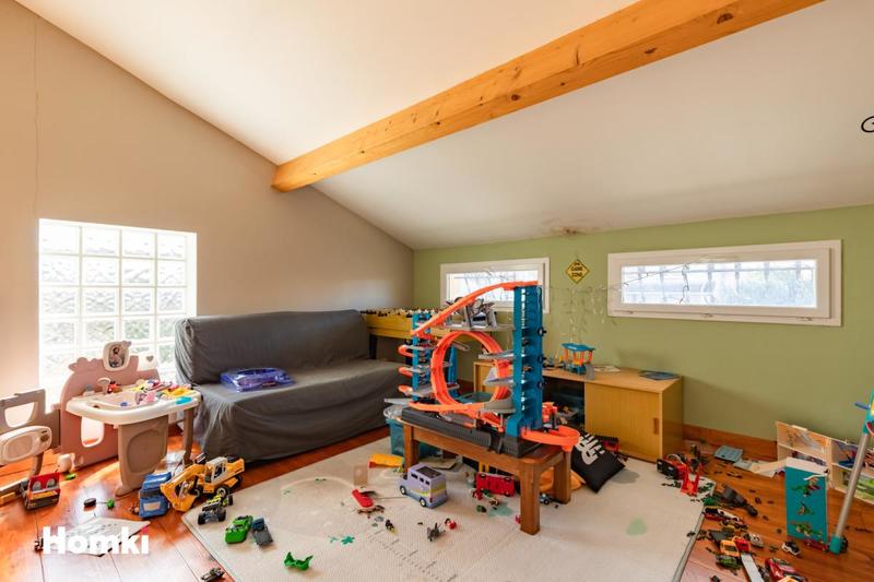 Maison - 175 m² - 5 pièces