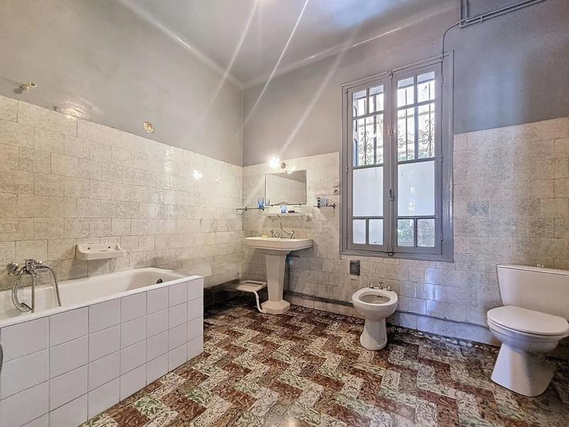 Maison de maîtres - 185 m² - 6 pièces