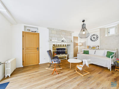 Maison ancienne - 171 m² - 6 pièces