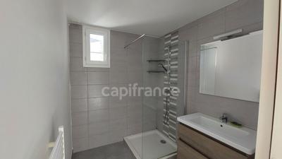 Appartement - 96 m² - 4 pièces