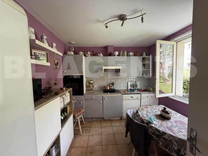 Maison traditionnelle - 193 m² - 8 pièces