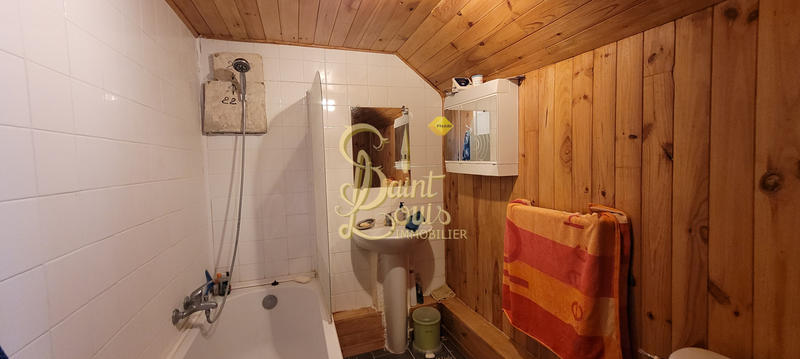 Maison - 200 m² - 8 pièces