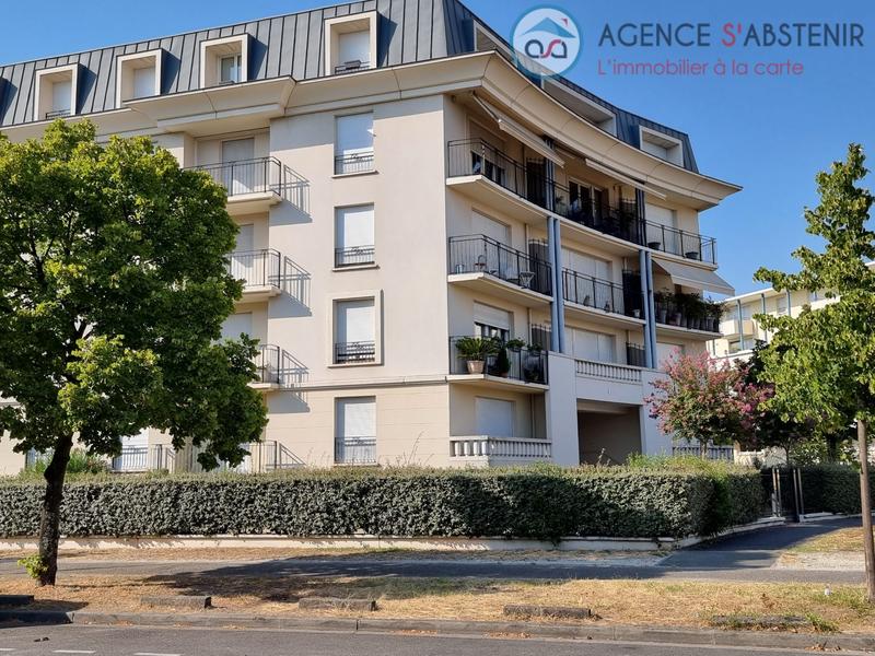 Appartement - 109 m² - 4 pièces