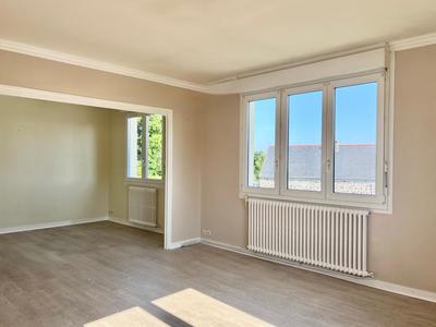 Maison - 77 m² - 4 pièces