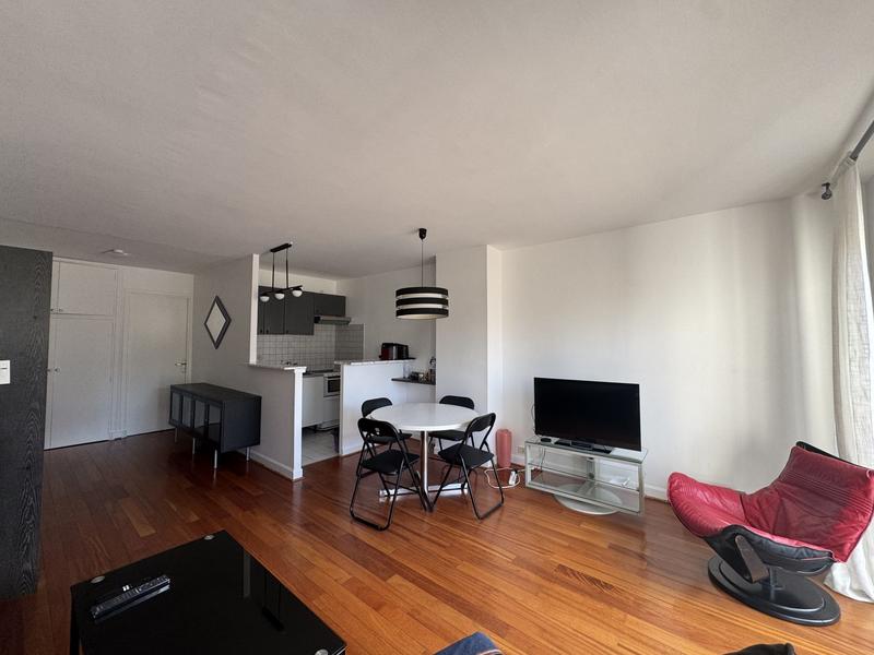 Appartement - 60 m² - 3 pièces