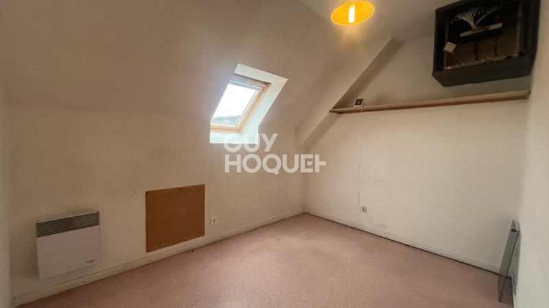 Maison - 180 m² - 7 pièces