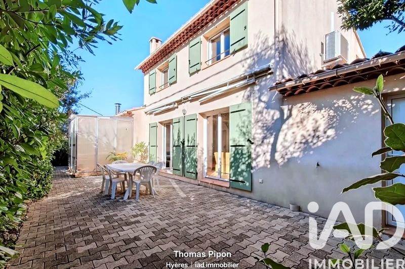 Maison - 165 m² - 8 pièces