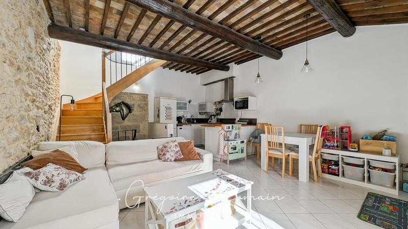 Maison - 80 m² - 3 pièces