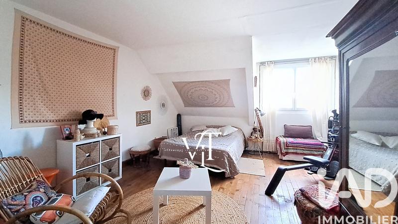 Maison - 94 m² - 4 pièces