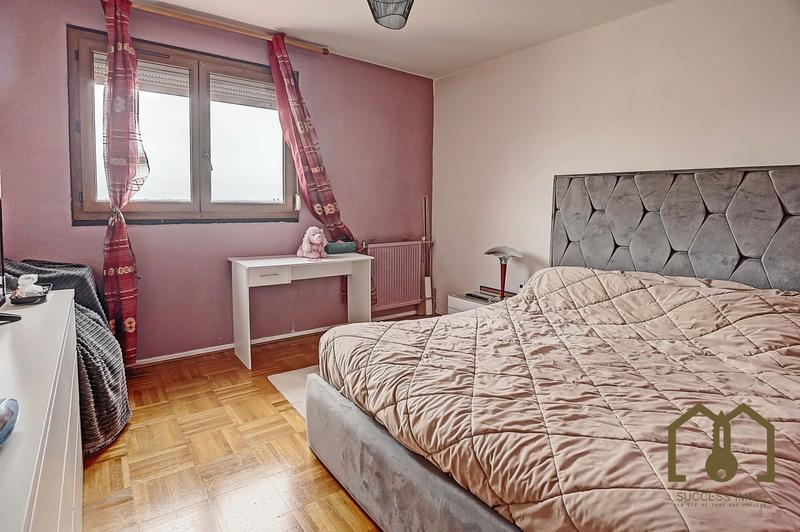 Appartement - 89 m² - 5 pièces