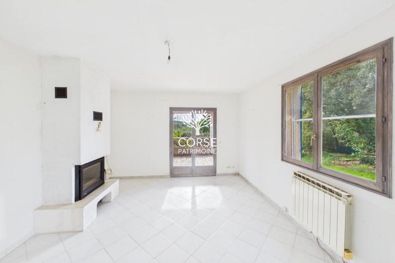 Maison - 104 m² - 5 pièces