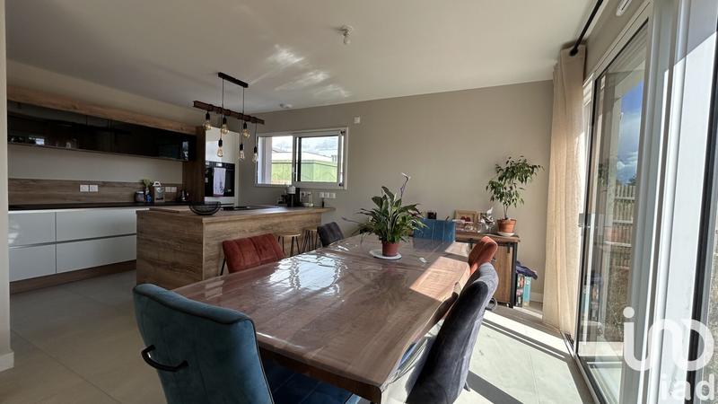 Maison - 106 m² - 5 pièces