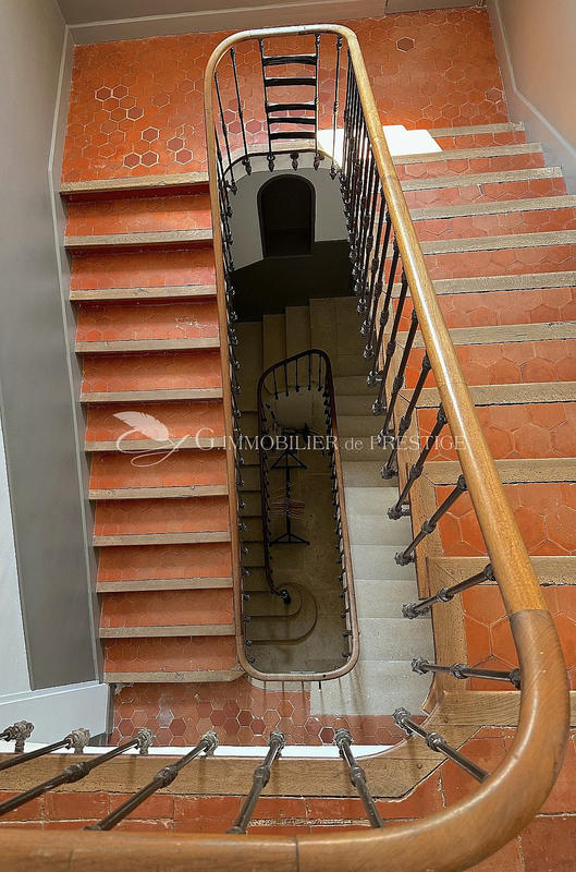 Propriété - 500 m² - 15 pièces