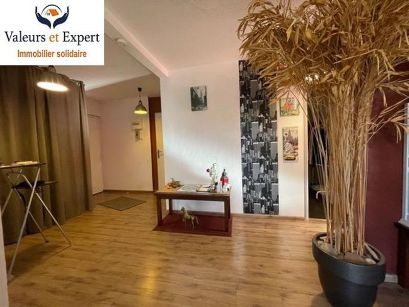 Appartement - 85 m² - 3 pièces