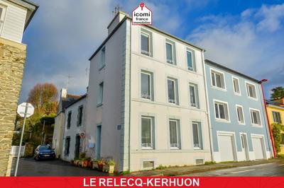 Maison de ville - 100 m² - 5 pièces