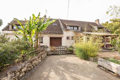 Maison - 167 m² - 7 pièces