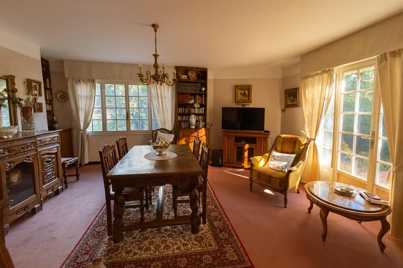 Maison - 138 m² - 5 pièces