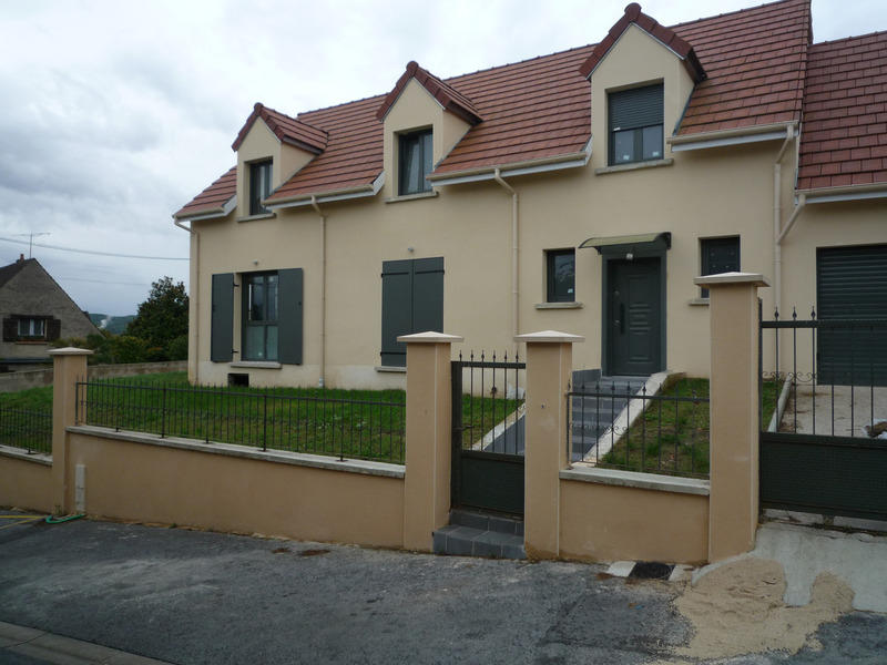 Maison - 180 m² - 7 pièces