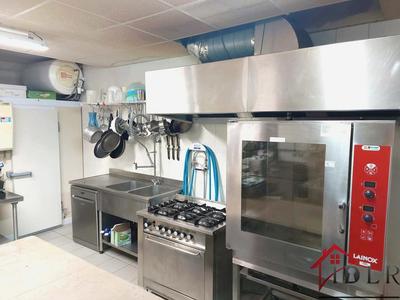 Fonds de commerce - Local commercial - 169 m²