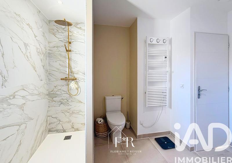 Maison - 90 m² - 3 pièces