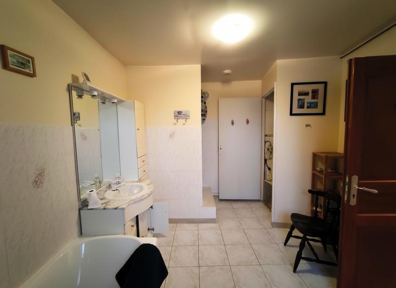 Maison - 101 m² - 6 pièces