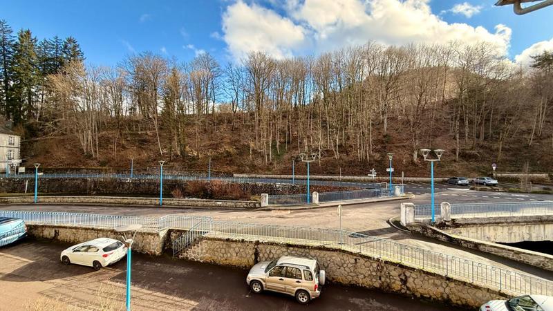 Appartement - 83 m² - 3 pièces