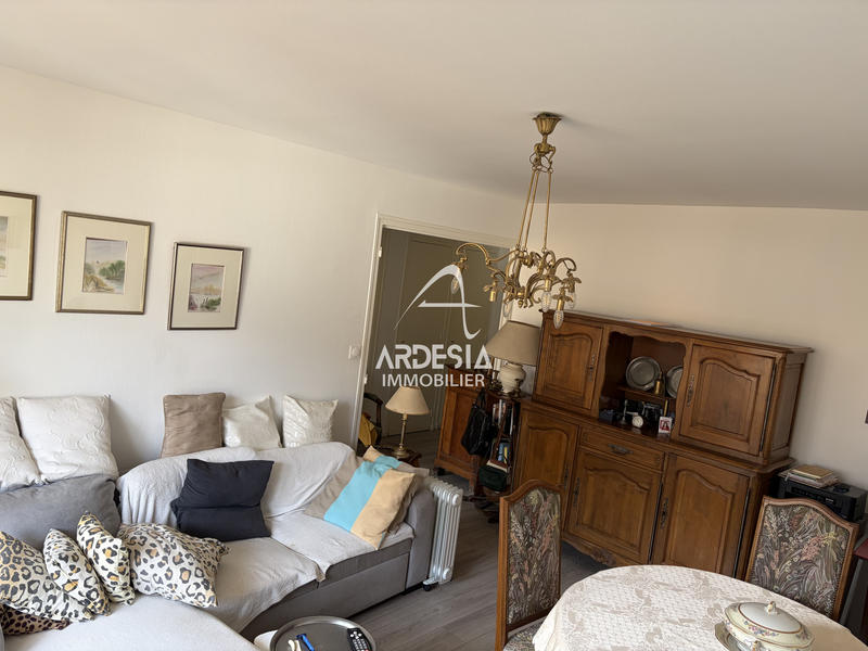 Appartement - 65 m² - 2 pièces